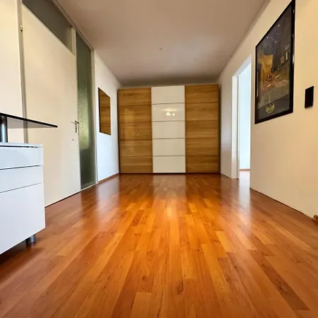 Ama Executive 3 Nuremberga